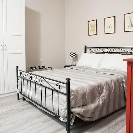Fifty Seven Bed & Breakfast Florence