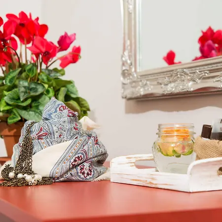 Bed & Breakfast Fifty Seven 3*